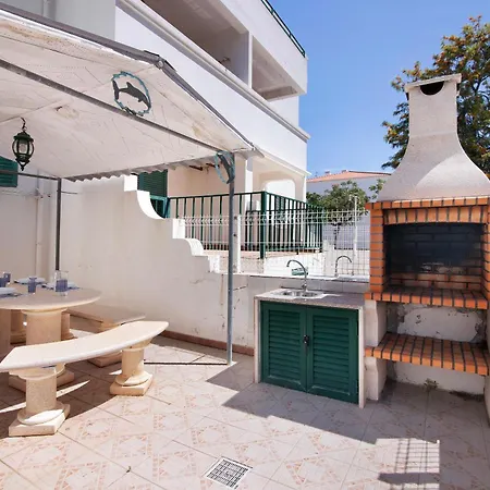 Dunamar Apartment