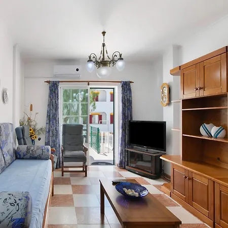 Dunamar Apartment *